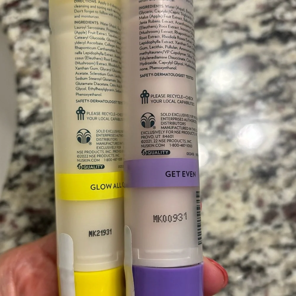 Get Even Skincare Set with Vitamin C and Bakuchiol - Picture 2 of 2